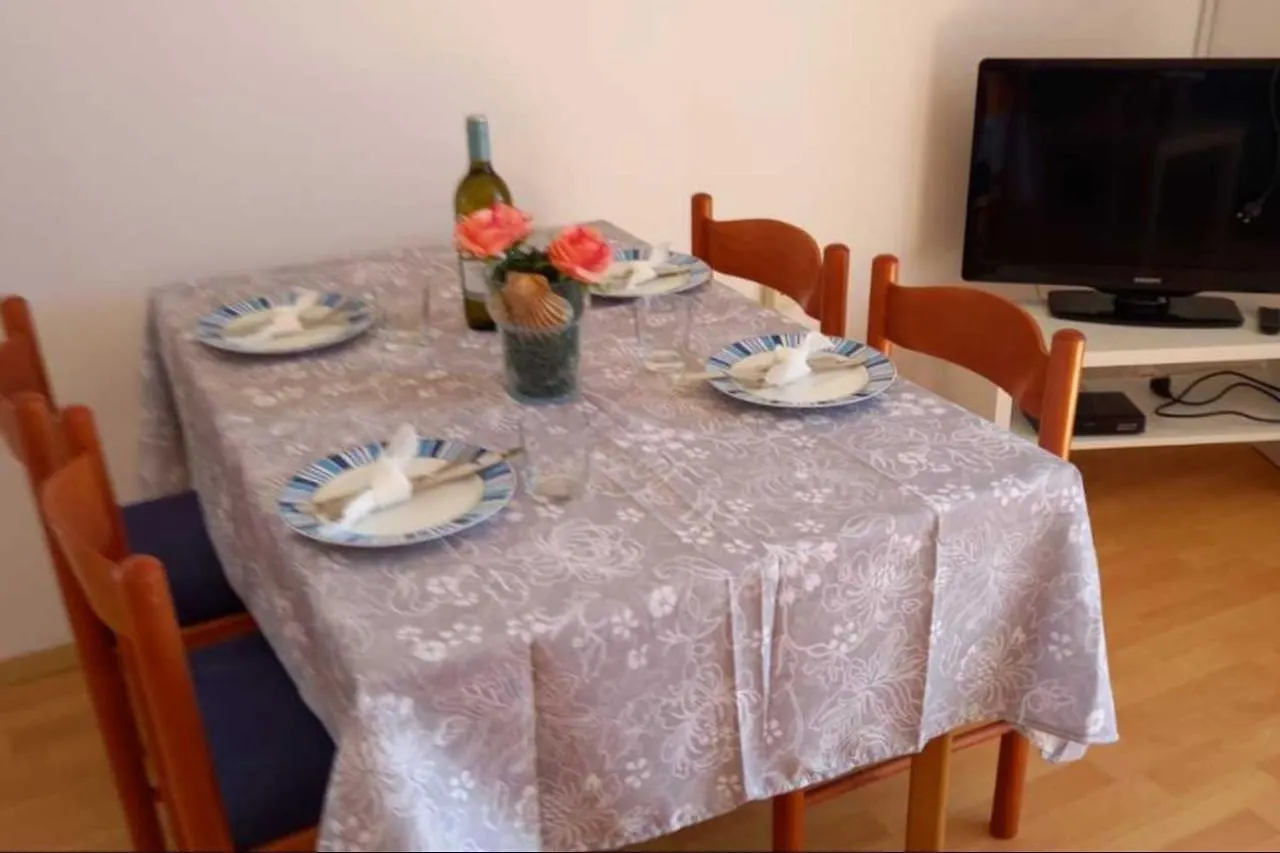 Konukevi Apartments Matea In Finida Porec 1Km From The Beach Hırvatistan