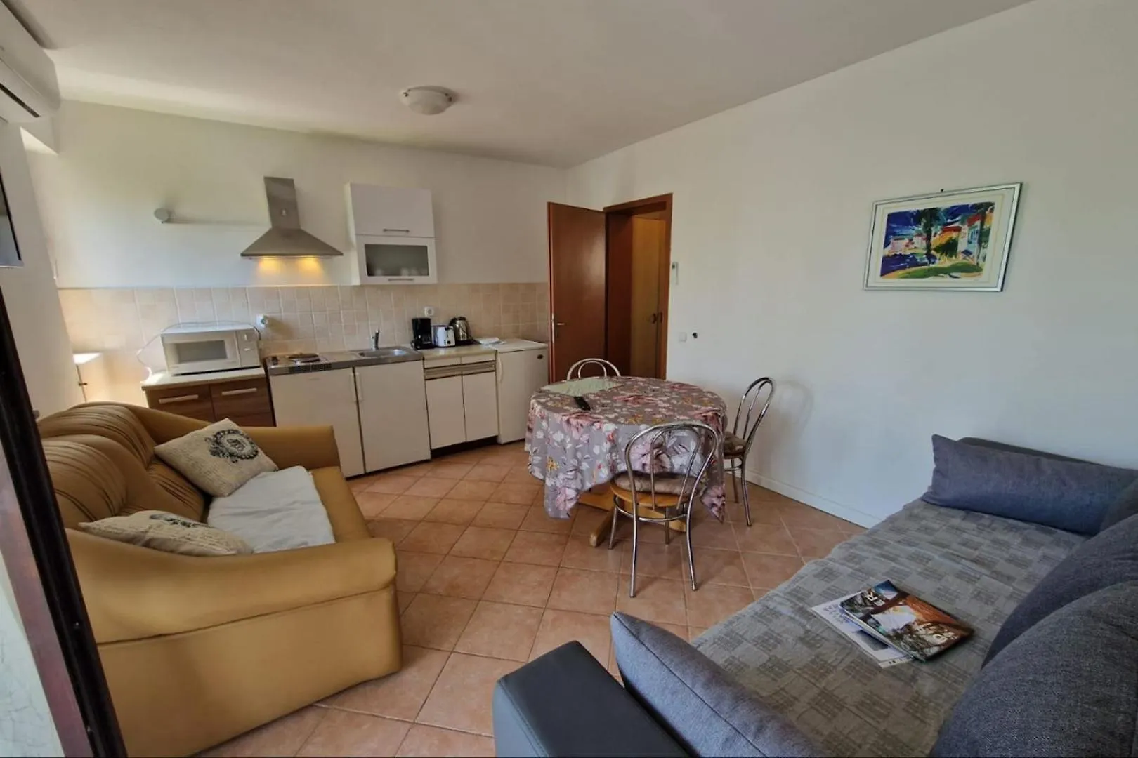 Apartments Matea In Finida Porec 1Km From The Beach 0*,  Hırvatistan