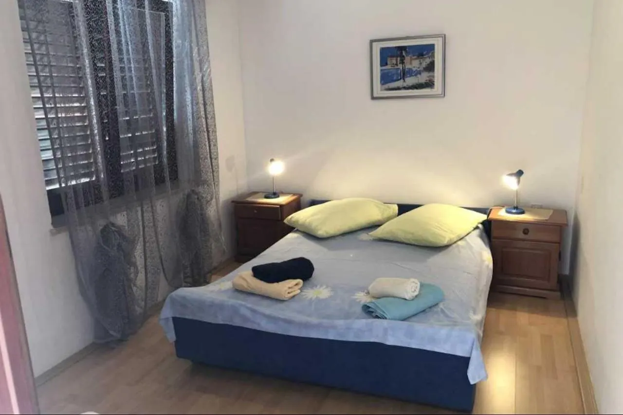 Apartments Matea In Finida Porec 1Km From The Beach