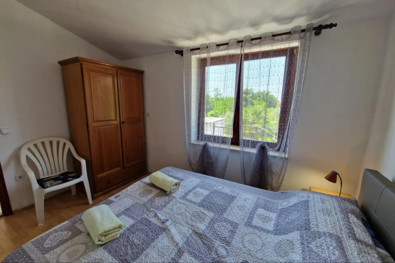 Apartments Matea In Finida Porec 1Km From The Beach 0*,  Croazia